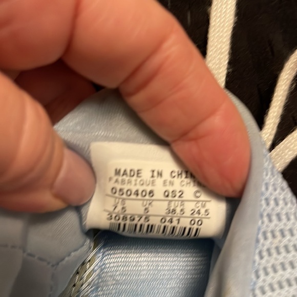 Nike Free Ladies Running Shoes - Picture 4 of 6